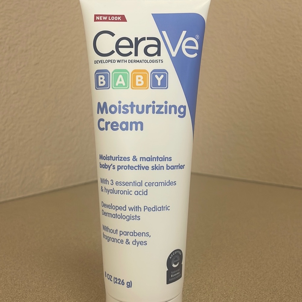 Cerave Baby moisturizing cream 8 oz